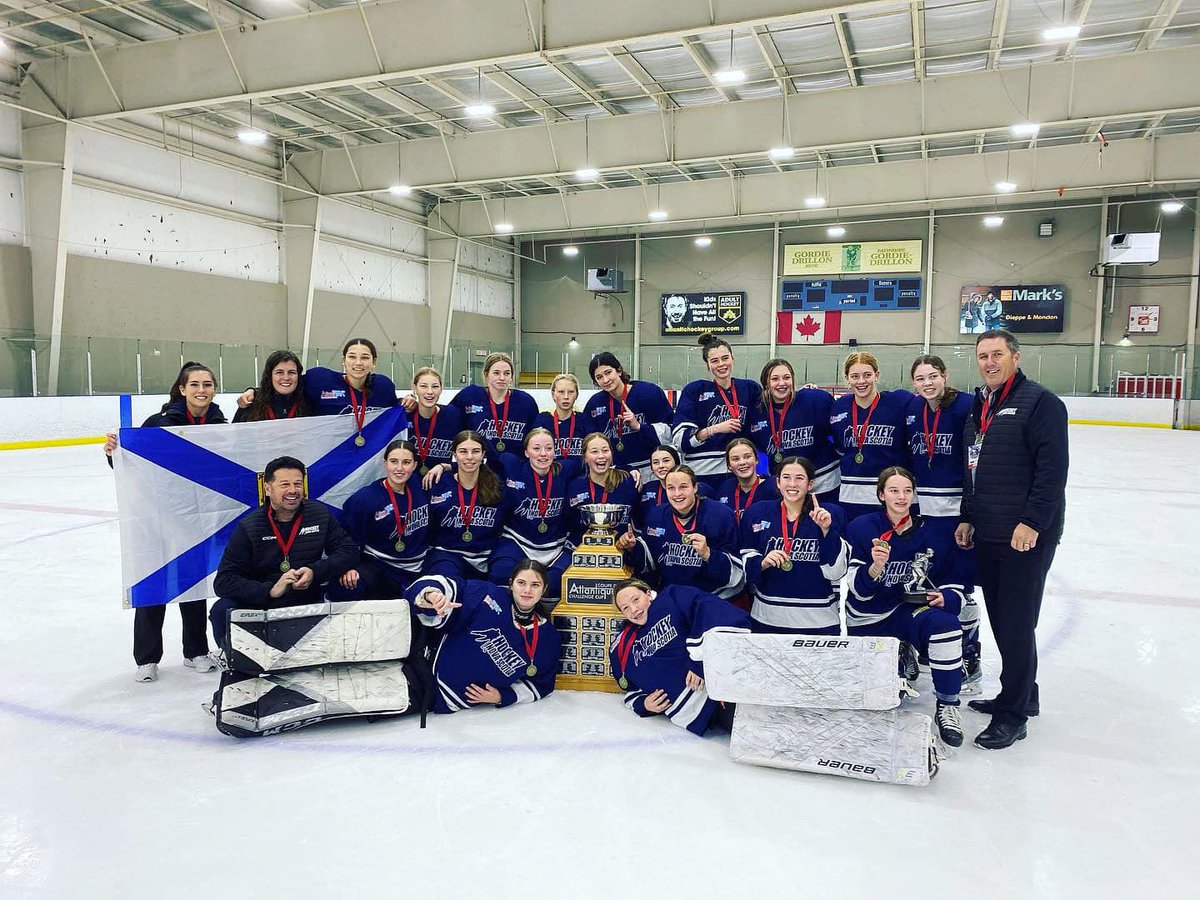 Q104Halifax's tweet photo. Congrats to #NovaScotia’ s Female Under-16 provincial team on bringing home Atlantic Challenge Cup gold! 📷@HockeyNS https://t.co/xY9V9Gm5aJ
