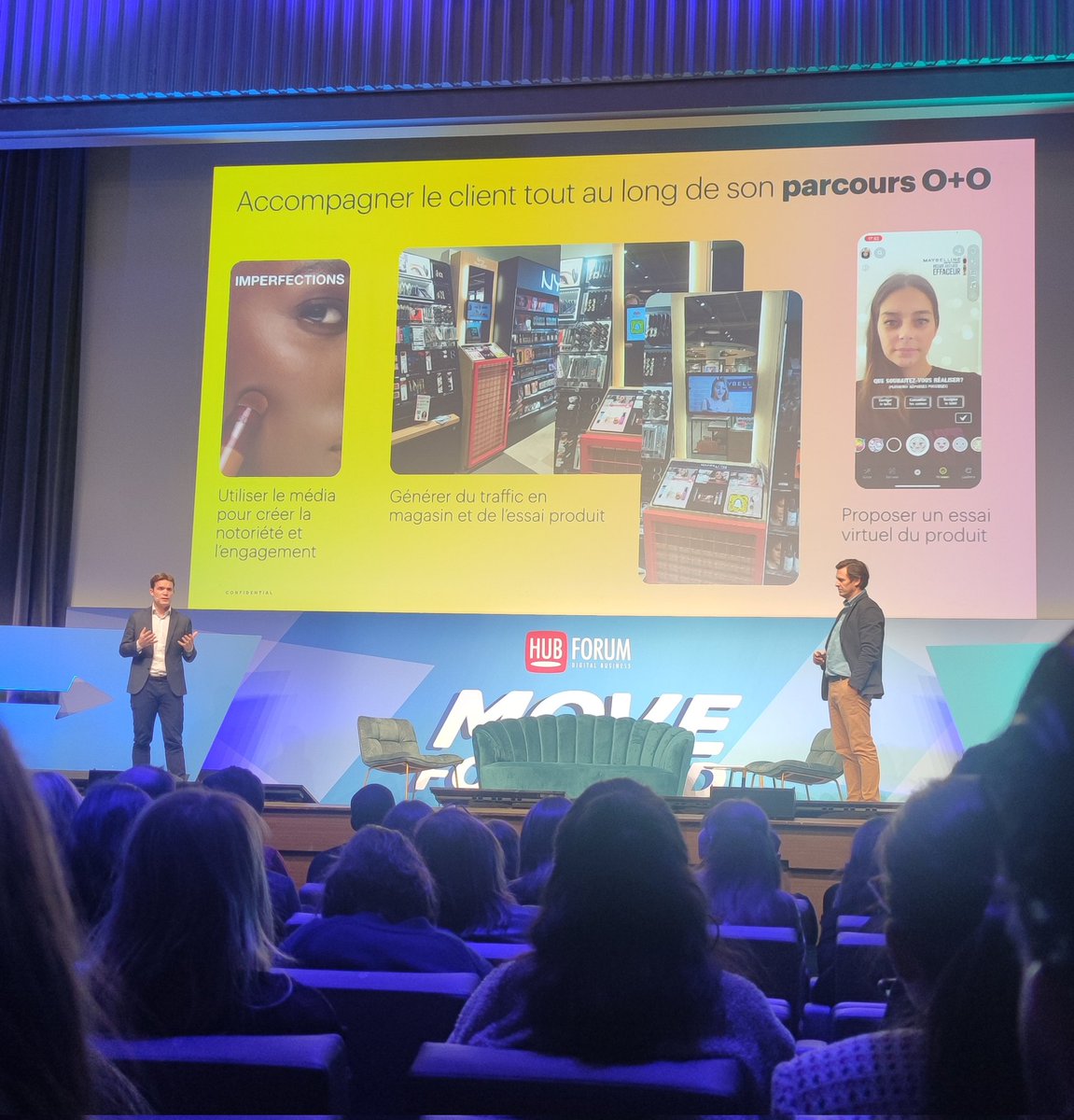 LDurandSaltel's tweet photo. 📣 "La réalité augmentée au service de la beauté renouvelée"

💄 Comment @Snapchat permet à @LOrealGroupe d'inclure la réalité augmentée à ses campagnes ? Adrien Seugé (@26mai93) et @gregory_gazagne y répondent ! 

#beauty #VR #TransfoNum #HUBFORUM #MBADMB https://t.co/ky6RnYOTDh