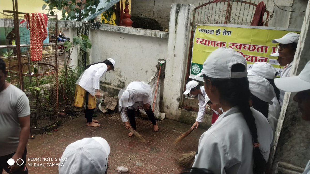 BetulKrishi's tweet photo. Special Campaign 2.0 by Krishi Vigyan Kendra, Betul on awareness programme of cleanliness
@mp_des @jnkvv_jabalpur https://t.co/BnLltC2giW