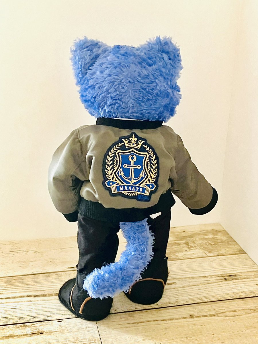 wasachiki's tweet photo. うちのｶｰﾁｬﾝが作ってくれたMA-1も見て～🥺✨
お友達のおうちのアランチャさんとおそろいで作ってもらったよ‼
型紙はぬいぺさん@nuinuipe の有料型紙です💕
母は偉大なり👏👏👏

#うたプリ手芸部
#プリンスキャット https://t.co/j8tsHkPLZd