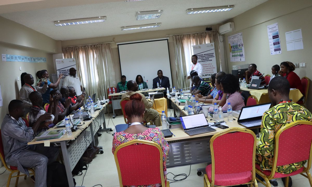 ghsscm's tweet photo. The #SLMTA2 training workshop, involving 18 laboratory professionals from #Liberia, Cape Verde, Sierra Leone, #Togo, #Benin, and #Mali, has just ended in Monrovia-Liberia.
#GHSS organized this workshop as part of the #RISLNET project for West Africa, funded by @AfricaCDC. https://t.co/AuvXgHUrsc