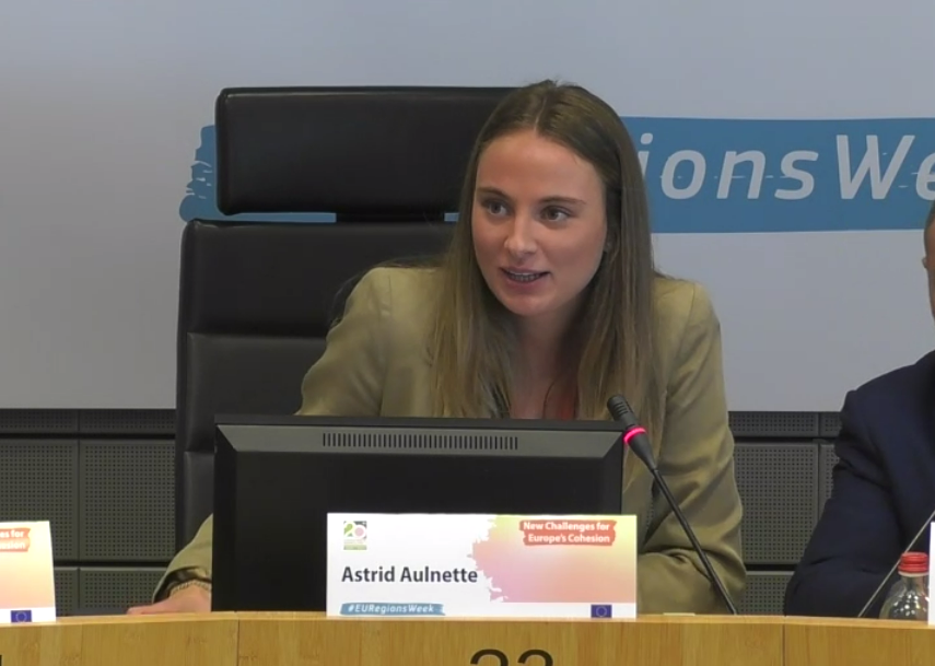 intdiba's tweet photo. 🎙Welcome to the workshop!
👉We'll will seek to highlight the vital role played by local authorities in #YouthEmpowerment #EURegionsWeek
🙋‍♀️The session is moderated by @AULNETTEAstrid, Information &amp; Comm Officer of the Directorate-General for Regional &amp; Urban Policy @EU_Commission https://t.co/pAotlEmIKg