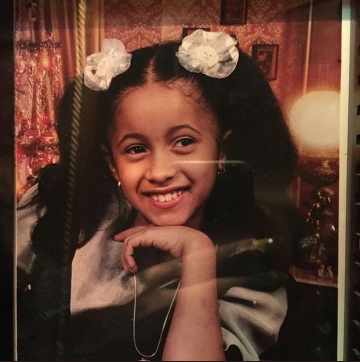 iam_Alyssababyy's tweet photo. Knock Me Down 9 Times But I Get Up 10👠!!!!! A Record Breaker Queen. Here You Are!The One And Only Belcalis Marlenis Almánzar🥺❤.Happy 30th Birthday To The Worlds Best Rapper❤👠.Thank You For The Songs And The Advices Cardi❤We Love You Motherrr @iamcardib 
#HappyBirthdayCardiB https://t.co/CgEToKAchL