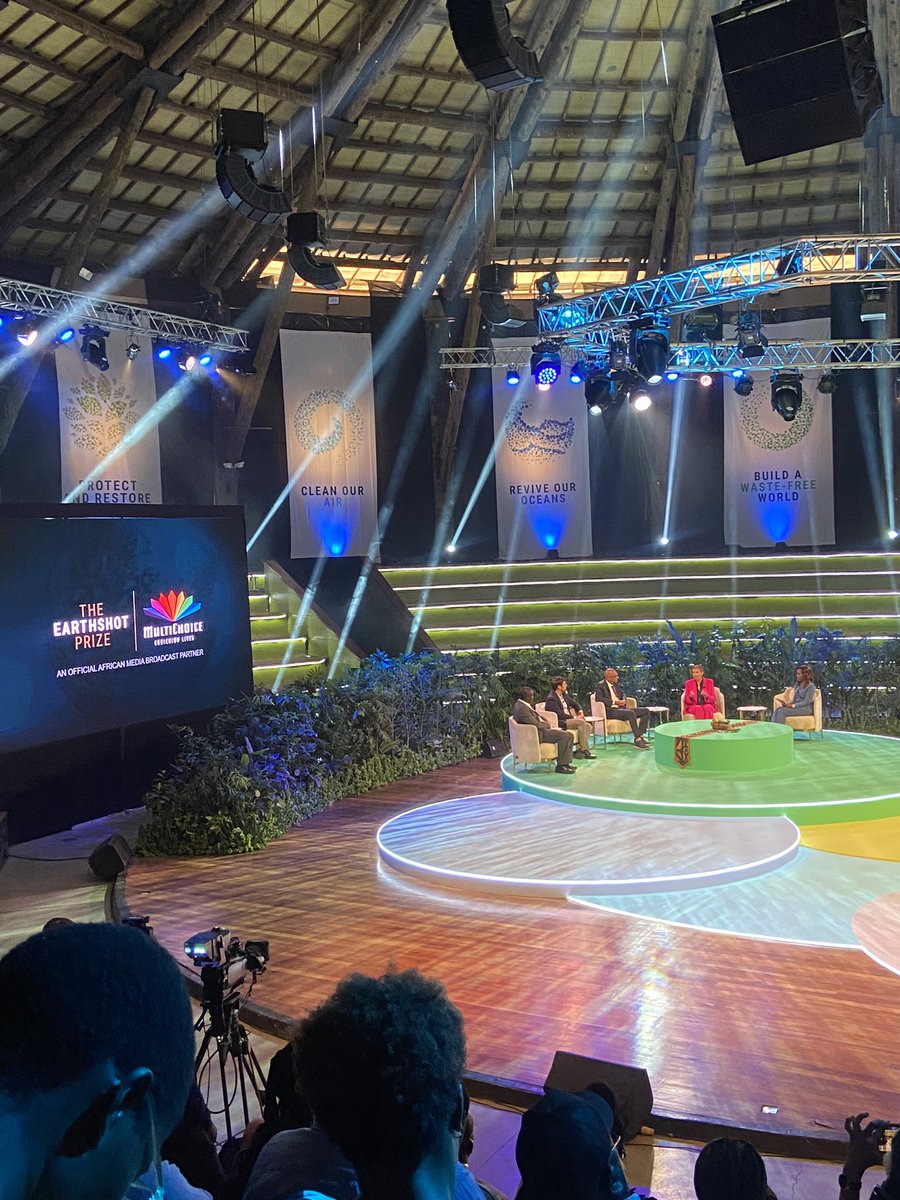 At the <a href="/EarthshotPrize/">The Earthshot Prize</a> x <a href="/MultiChoiceGRP/">MultiChoice Group</a> event live in Nairobi for the first time ever! Amazing environmental work being recognized snd rewarded 🙌🏾🙌🏾🙌🏾