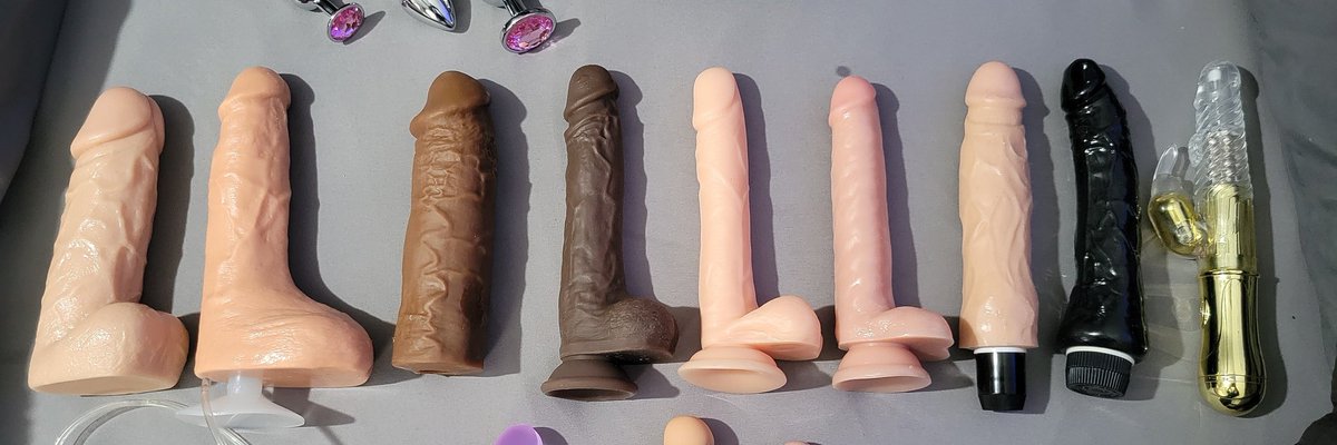 tinykitty990998's tweet photo. So many to choose from https://t.co/yPgy0l4ffN