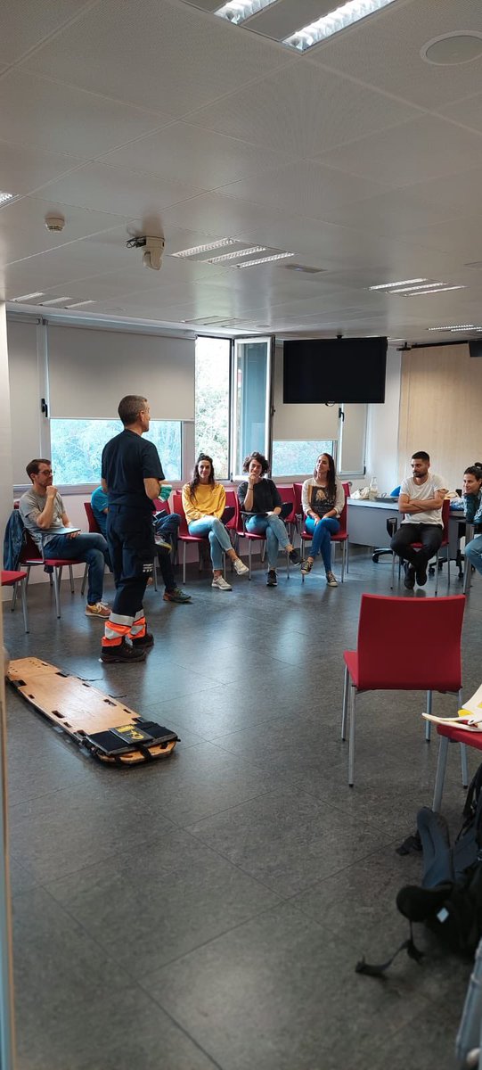 Equip Quebec (@quebecsem) on Twitter photo És essencial implementar plans de formació continuada pel nostre equip. Avui veiem als companys participant en el SVAT que periòdicament es realitza a les unitats com a iniciació per a les noves incorporacions, i com a reciclatge dels nostres veterans. #quebecalfa <a href="/semgencat/">SEM. Generalitat</a> És essencial implementar plans de formació continuada pel nostre equip. Avui veiem als companys participant en el SVAT que periòdicament es realitza a les unitats com a iniciació per a les noves incorporacions, i com a reciclatge dels nostres veterans. #quebecalfa <a href="/semgencat/">SEM. Generalitat</a>