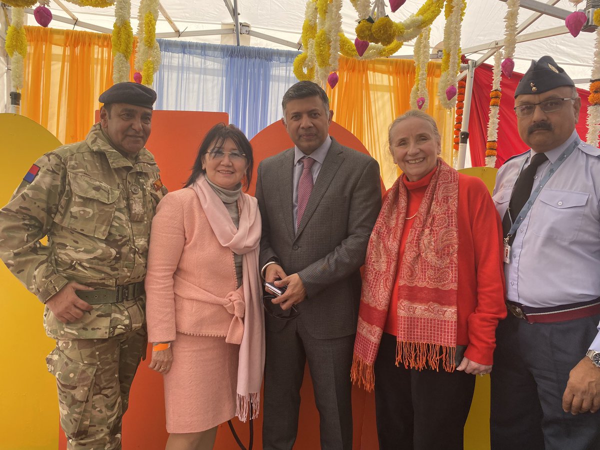 Bota Tore Hopkinson tweet media