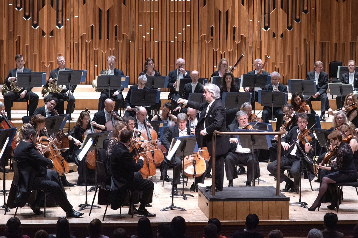 Tickets for our Silver Jubilee Celebration at the Barbican are now on sale! 🎉🎶🎻 Book your tickets now via Barbican website: barbican.org.uk/whats-on/2023/… © Richard Cave