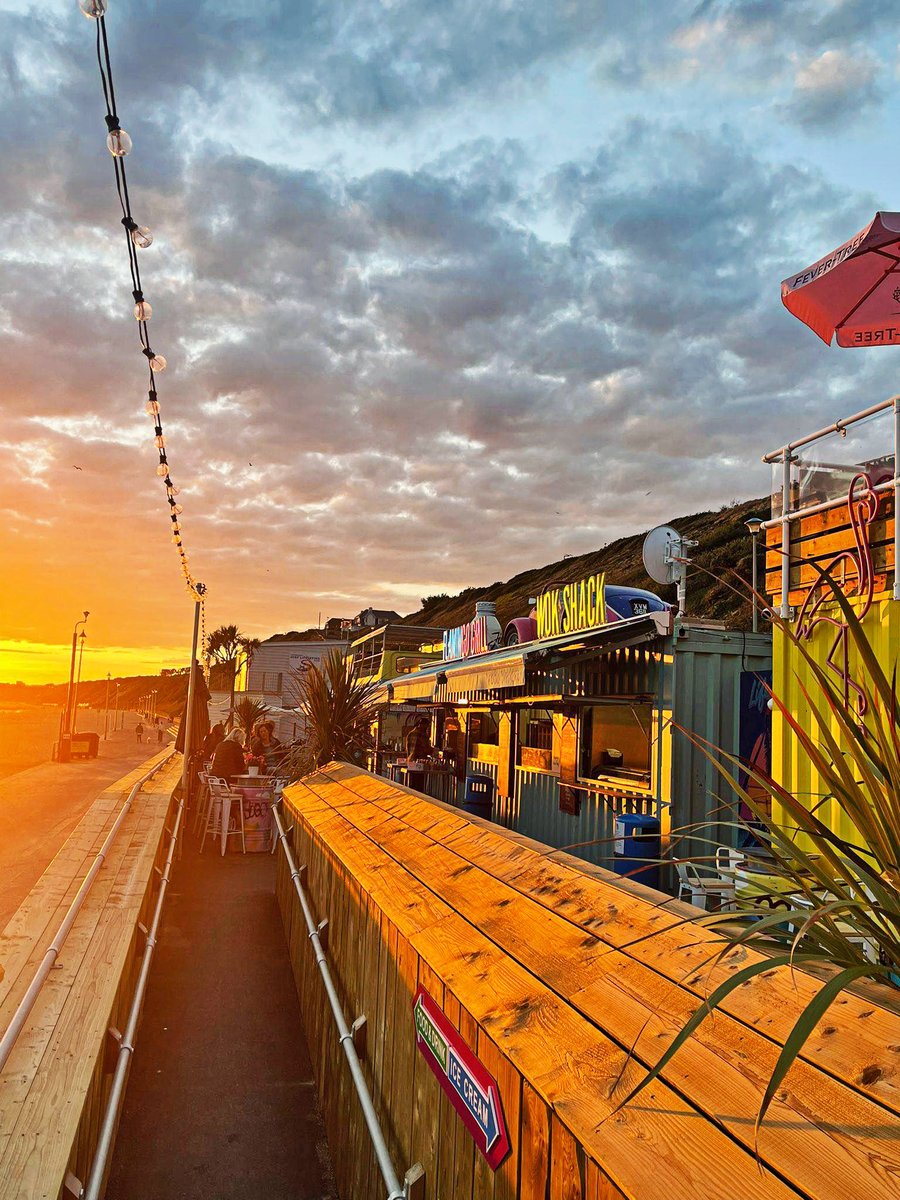 sobobeachclub's tweet photo. Those Southbourne views 🤩 
Open until 9.30pm Fridays &amp; Saturdays 🥳 
.
.
#lovesobo #sobo #sobobeach #lovesouthbourne #southbournebeach #sobobeachclub https://t.co/Tnb4MQ3U3L