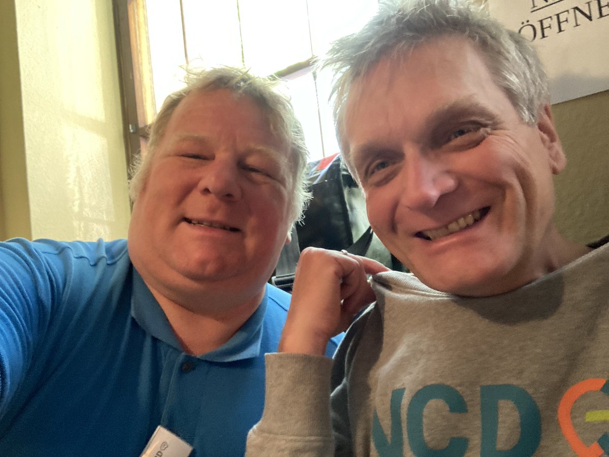VcdBayern's tweet photo. Abschluss des #Bayern -Treffen vom @VCDeV war am Sonntag nach ausführlichen stadtplanerischen Besichtigungen in @nuernberg_de Mittagspause im https://t.co/jLrOCzLpdq bei regionalen Spezialitäten, flüssig und fest! @VCDNuernberg @VcdSchwabach @VCD_KV_AB_MIL @SRL_Bayern @NAutofrei https://t.co/CKyU1iYUFI