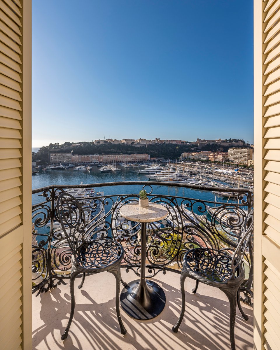 MonteCarloSBM's tweet image. We are deeply honored to announce that Hôtel de Paris Monte-Carlo and Hôtel Hermitage Monte-Carlo have been listed in @CNTraveler Reader&apos;s Choice Awards 2022, celebrating the Best Hotels in the World, as chosen by you. Thank you for your continuous support. #RCA2022