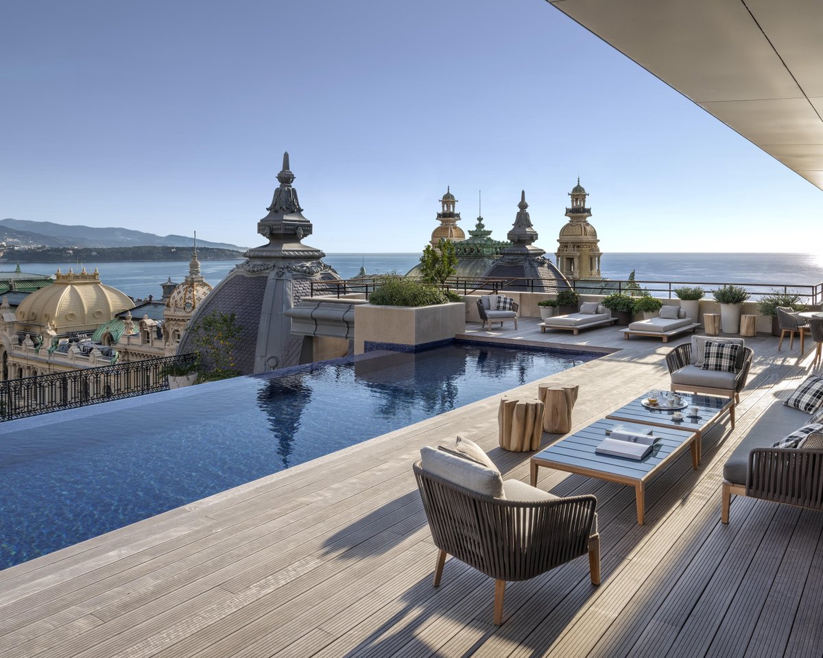 MonteCarloSBM's tweet image. We are deeply honored to announce that Hôtel de Paris Monte-Carlo and Hôtel Hermitage Monte-Carlo have been listed in @CNTraveler Reader&apos;s Choice Awards 2022, celebrating the Best Hotels in the World, as chosen by you. Thank you for your continuous support. #RCA2022