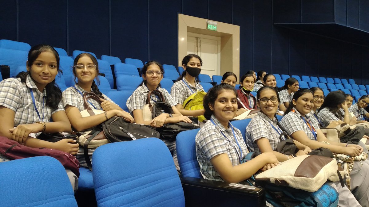 Poonamm1611's tweet photo. Truly empowered and honored to be a part of #BetiyanBaneKushal, a National Conference on Skilling in Non-traditional livelihoods for Girls held at Vigyan Bhawan. Aimed at #digitalempowerment and #skillbasedlearning 4 young girls and women. Gratitude @kandhari_ekta @RashmiJ9993214 https://t.co/qfb0wamUN1