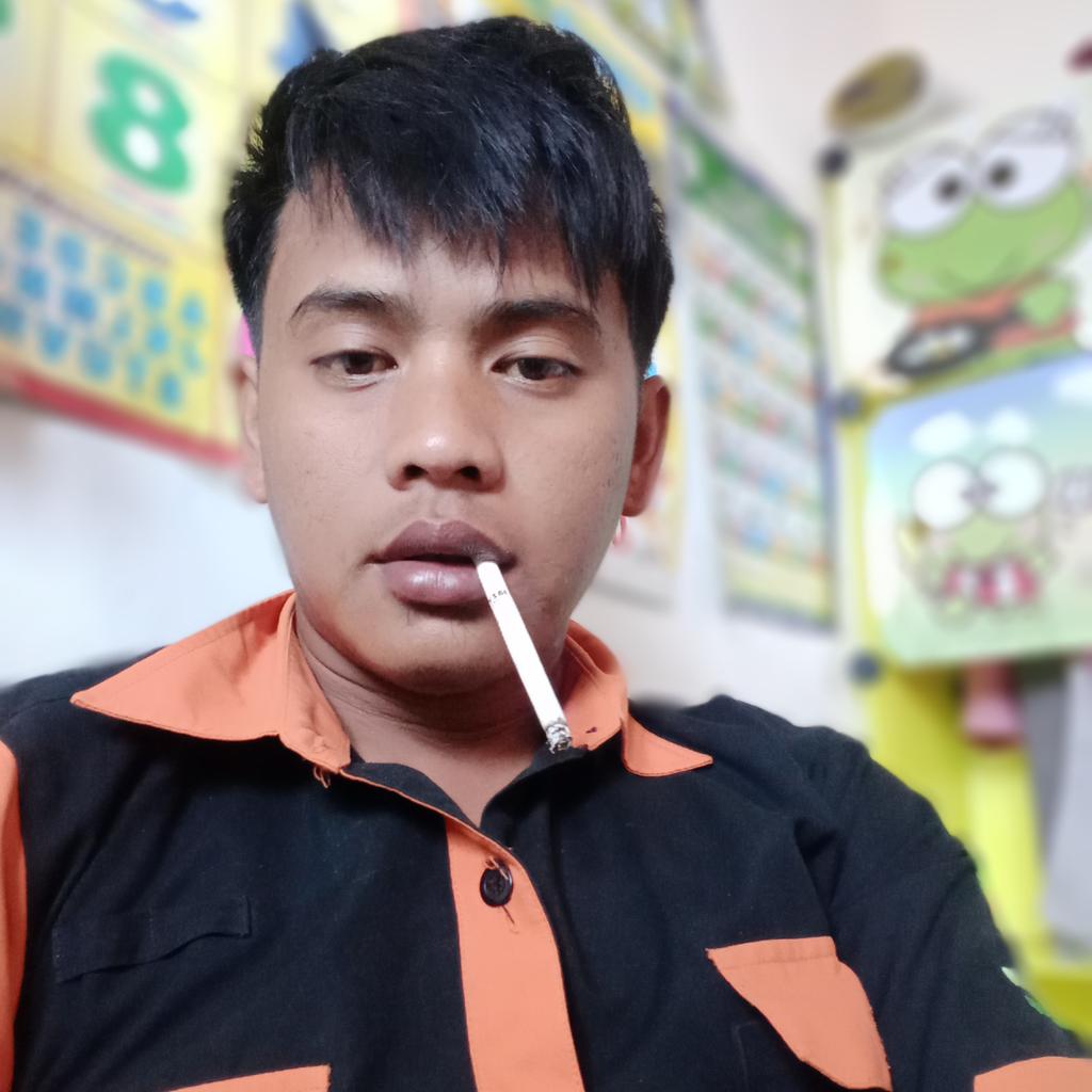 AndriProfil's tweet photo. #FotoProfilBaru https://t.co/nNPHxFzxjK
