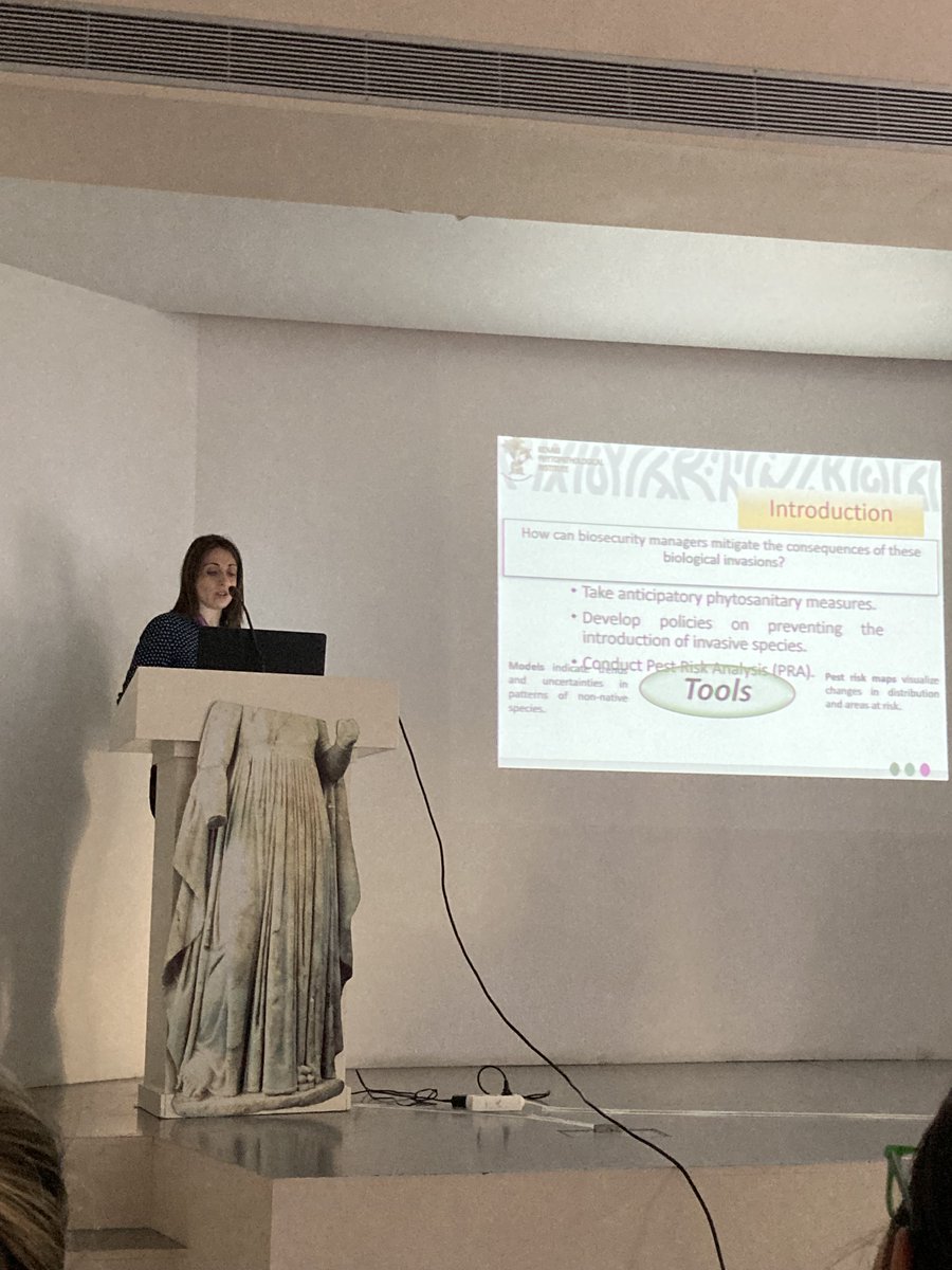 Second day of #IPRRG2022 starts with the presentation by Iro Georgopoulou from Benaki Phytopathological Institute on potential global distribution of #PinkHibiscusMealybug #Maconellicoccus hirsutus under #ClimateChange scenarios
#CLIMEX
#ClimateSuitability
#PestSurveillance