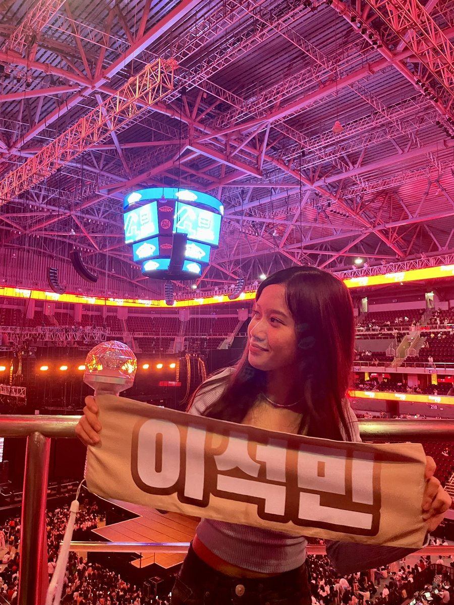 l997dokyeom's tweet photo. pcd is real :’) https://t.co/640vsljpV0