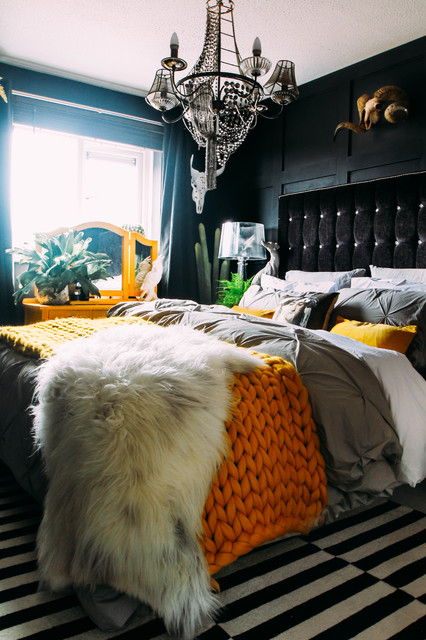 fashiontantra's tweet photo. 12 Small Bedrooms Go Big on Dark Colours
https://t.co/hlUvZq9V6i
#smallnedroom #darkcolours #big #renter’sdilemma #update #indiankitchen #design #interior #homesweethome #sof #buyinguide #rightsofa #homeware #homesweethome #iifa #interiordesign #light #Dark #homes #softness https://t.co/ynvV3pnWAJ