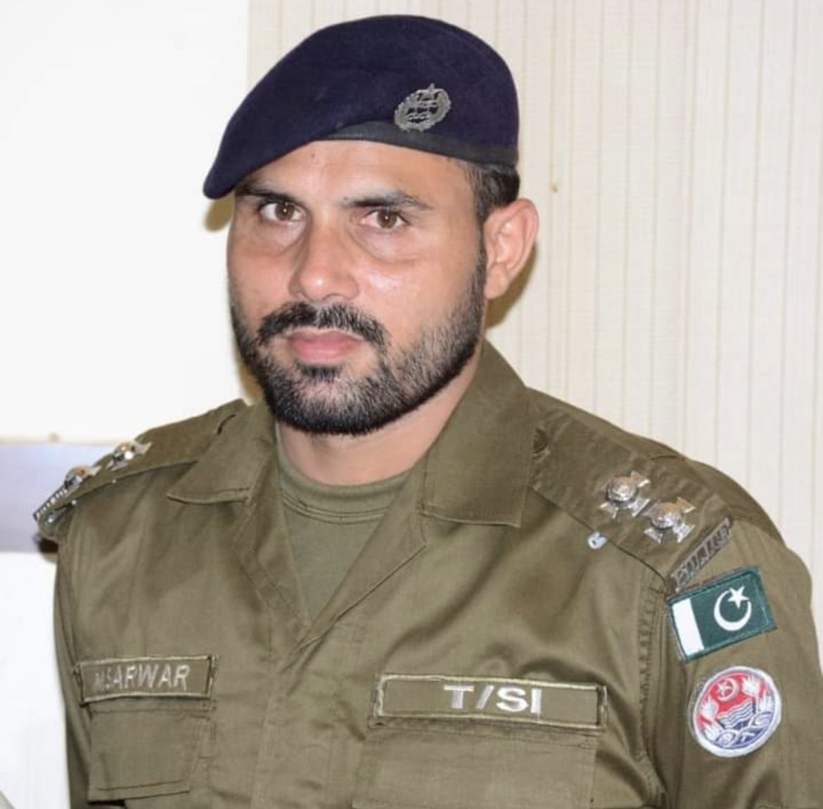 Ziapsp's tweet photo. Another brave son of soil sacrificed himself while guarding the society.
RIP 😢 https://t.co/lVpDjy71ir