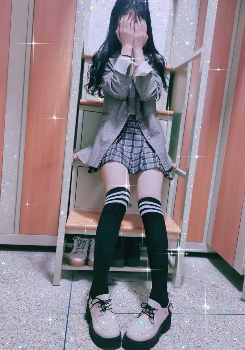 duoyujiang's tweet photo. 天变冷了呢 https://t.co/hMesJpuoMA