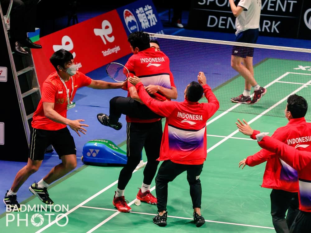 Blf! Bring back this moment, please🥺🥺