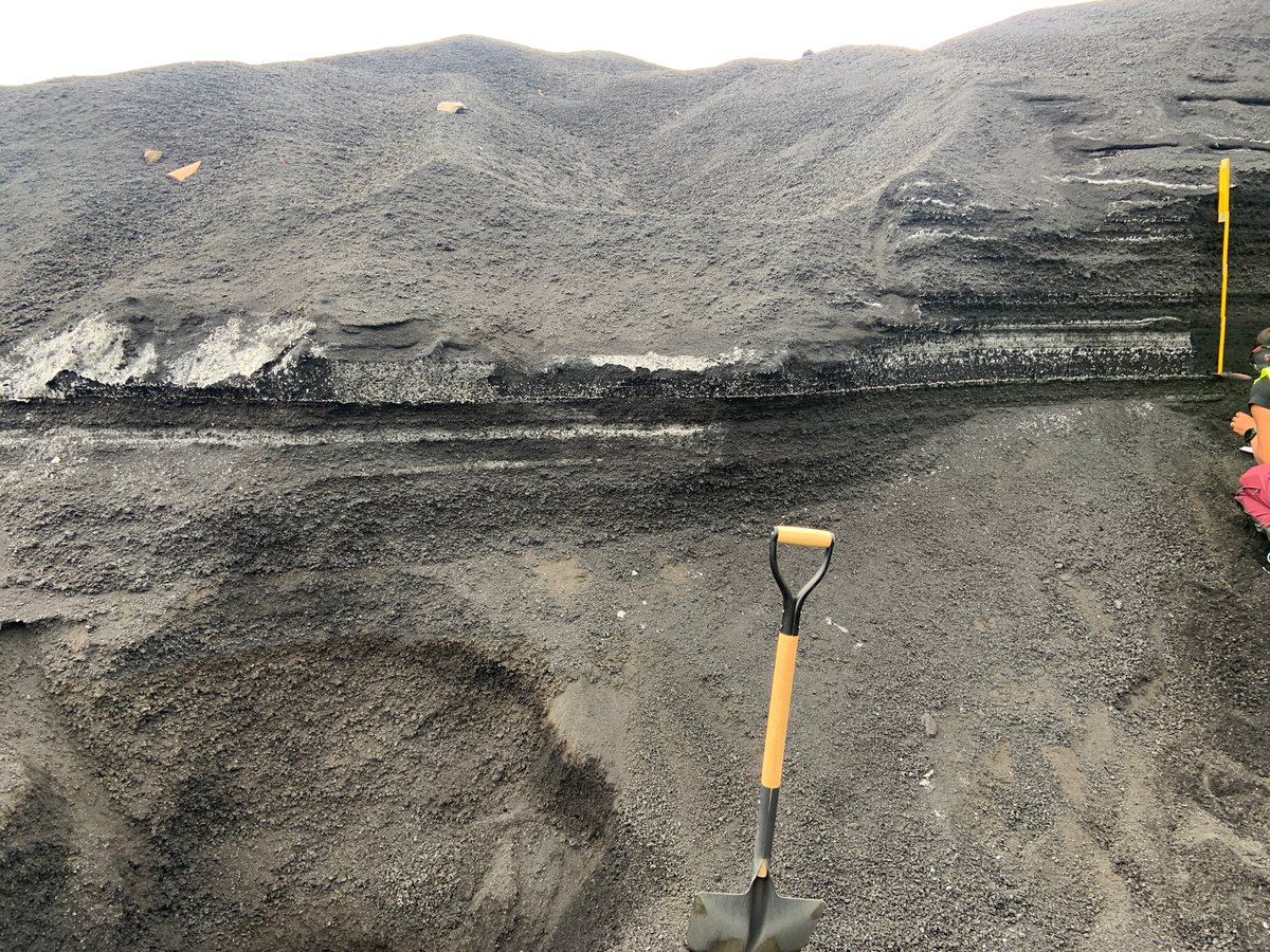 LMU Volcanology tweet media