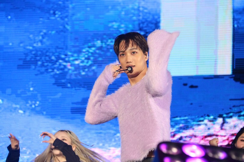 kvibe_yonhap's tweet photo. Hey guys!! Check out these beautiful photos of #KAI from #EXO at ‘#PowerfulDaeguKpopConcert’ in #Daegu ❤️❤️❤️

https://t.co/a3yAm5egEf https://t.co/9V1EWpG1dv