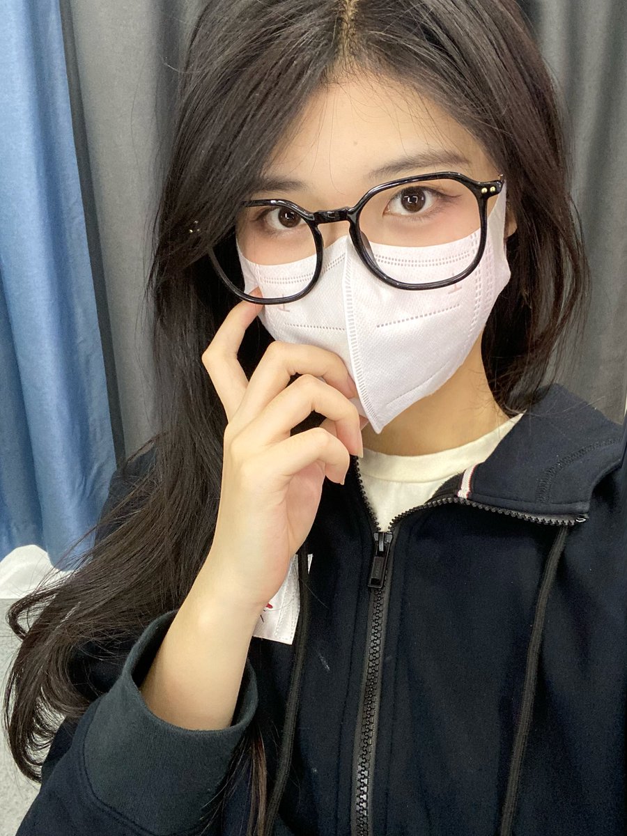 oxsai_eth's tweet photo. 听说赚钱有两种终极模式

一种是靠信息差

一种是靠认知差

那我赚不到钱大概是因为

信息差

认知也差

                  ——《第一声和第四声》

#web3 #crypto  #nft https://t.co/OStdwoGF5r
