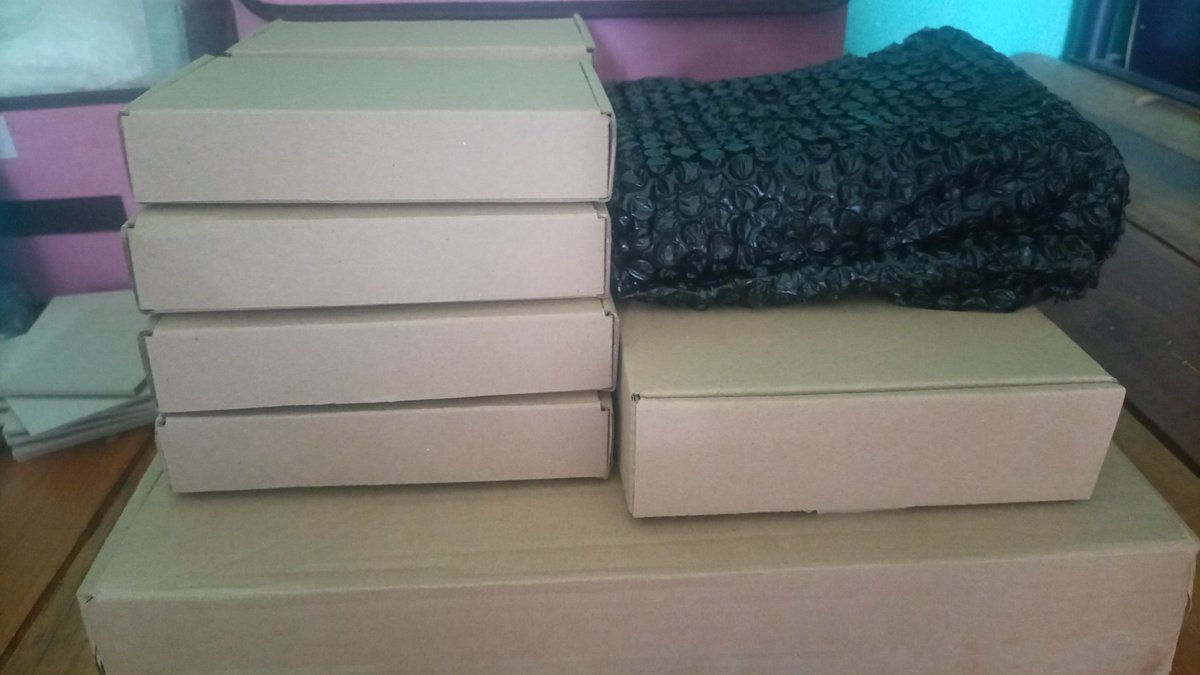 kent_be_yours's tweet photo. 📢 #progresshing
╰for buyers, birthday giveaway and free claimers
𓄵︎ orders and prizes are already packed יִ
𓄵︎ will finalize the items inside if I placed them correctly יִ
𓄵︎ will DM you later for your info יִ
kindly wait for further updates! thank you so much ࿐ https://t.co/ochPil5T6x