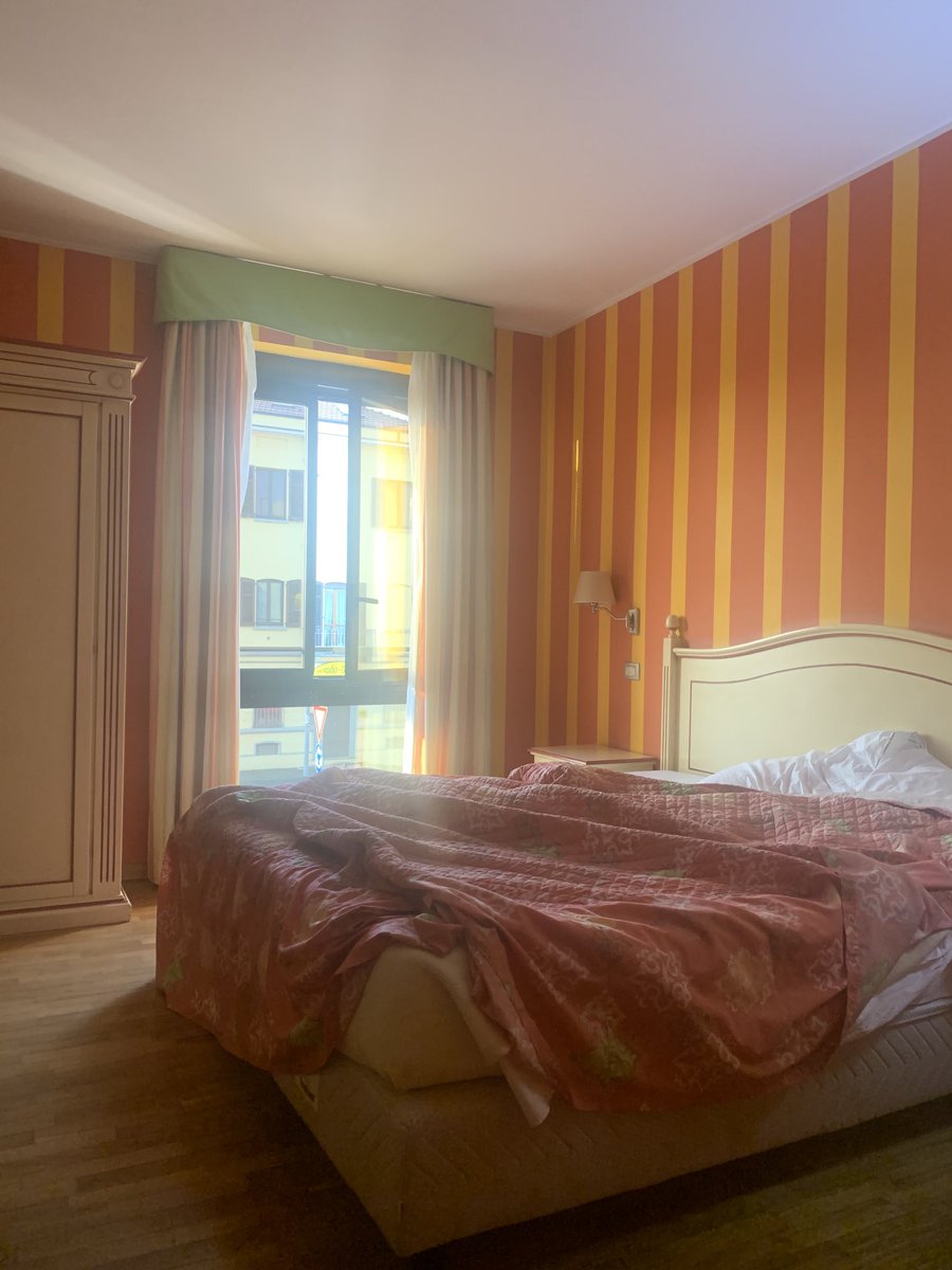 BromptonTrader's tweet photo. Morning, yesterday and the rain have played havoc with my feet and I have some nasty blistering. So going for a short day and got a confirmed place to stay tonight, so what can possibly go wrong. https://t.co/kFbWgHDA3r