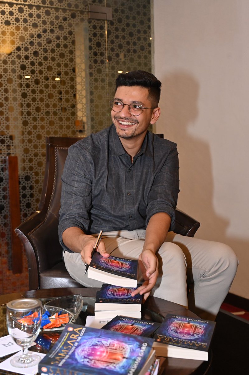 FoundationPK's tweet photo. In focus at Write Circle #Jaipur yesterday: ‘Samsara: Enter the Valley of the Gods’ by Saksham Garg.

@sakshamgarg94 @UrviBhuwania @FoundationPK @SiyahiJaipur @ITCRajputana @spagia_f @ehsaaswomen https://t.co/jGSmxao7eo