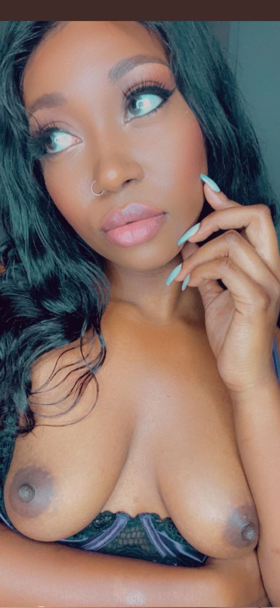 Di_hardcore_'s tweet photo. ↘️GOODMORNING everyone↙️, what a cold🥶to a hot morning🥵does,with this beautiful sweet sexy 👅🔥 lady,we're going to start our day with a smile 😊 or with a lot of craving in the pants 
🤳⏩ Follow this beautiful woman 😘💕➡️ @clubskyler ⬅️ have fun watching 👀 and enjoy ✅ ❤️ https://t.co/6G0CZU61df