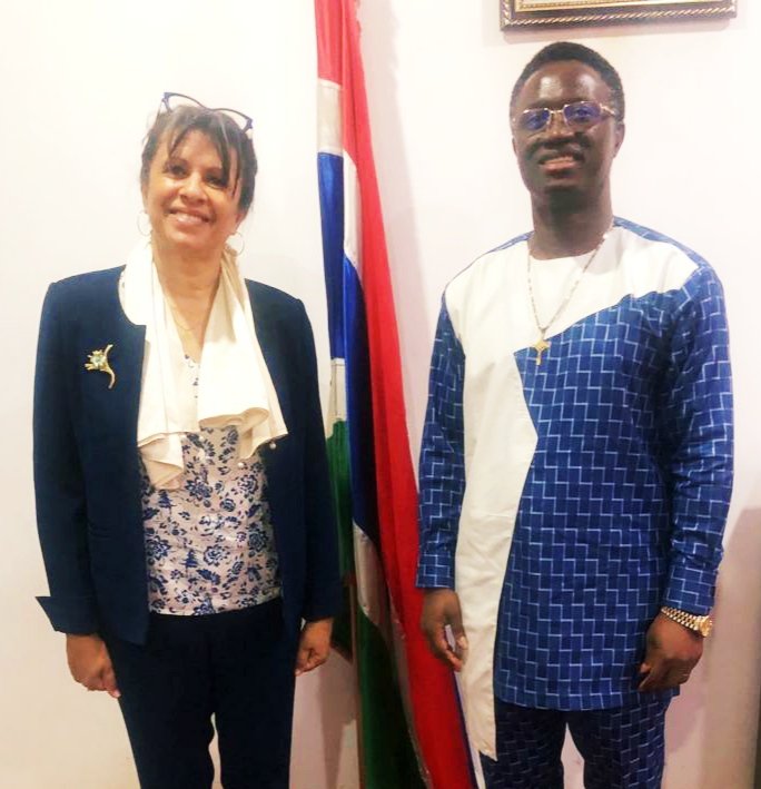 AUF_AfriqueO's tweet photo. La directrice régionale de l'AUF Afrique de l'Ouest, le Prof. Ouidad TEBBAA, a été reçue  ce lundi 10 octobre 2022 à #Banjul 🇬🇲 par le ministre gambien de l'enseignement supérieur, le Prof. Pierre GOMEZ.
#Cooperation #EnseignementSupérieur #FrancophonieScientifique https://t.co/PKTW3GN1Xx
