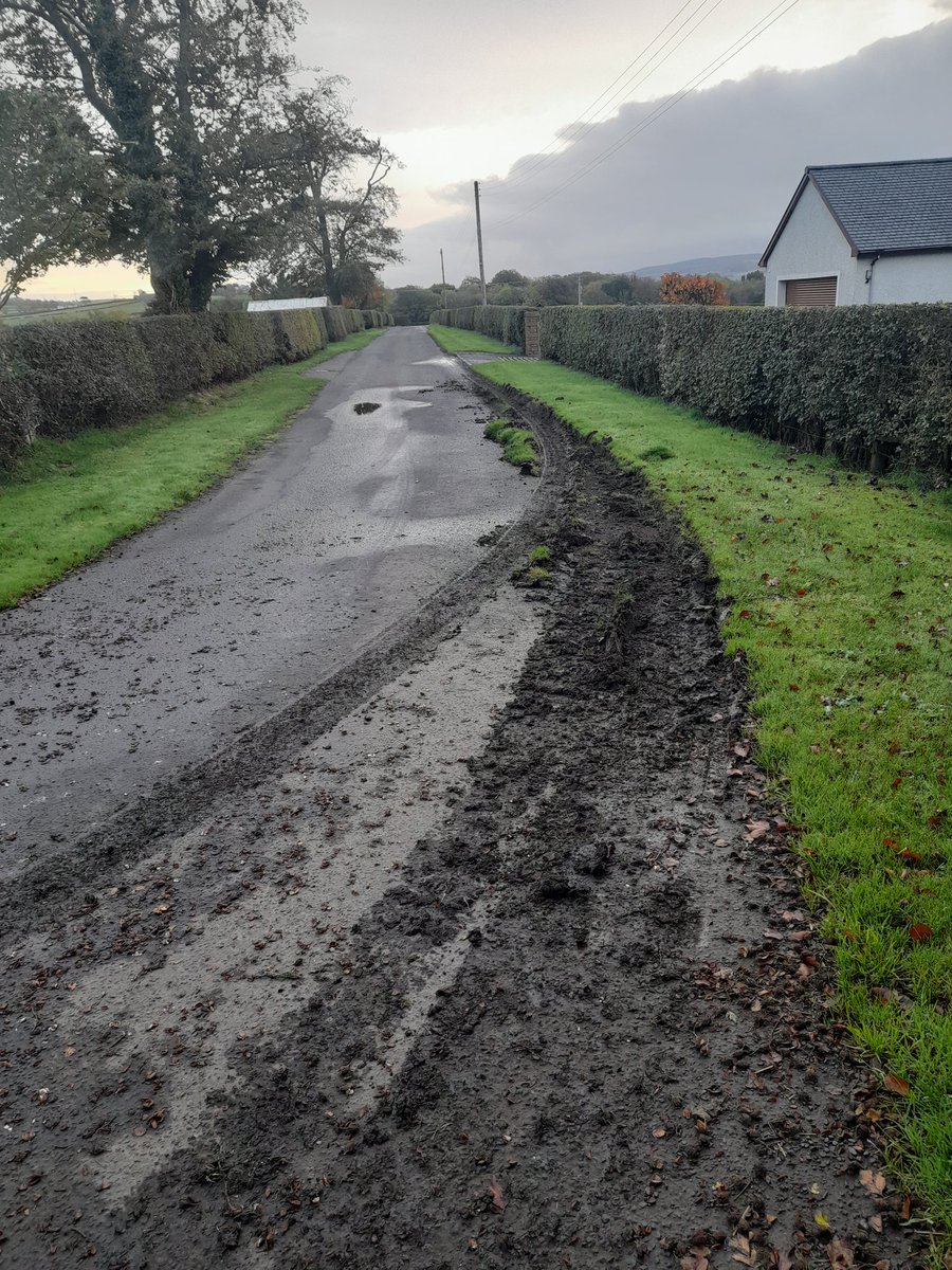 Thanks very much <a href="/FlogasESL/">Flogas Enterprise</a> some idiot driver has made a lovely mess of our farm road this morning. Should not have been anywhere near our farm. 🤬🤬🤬🤬