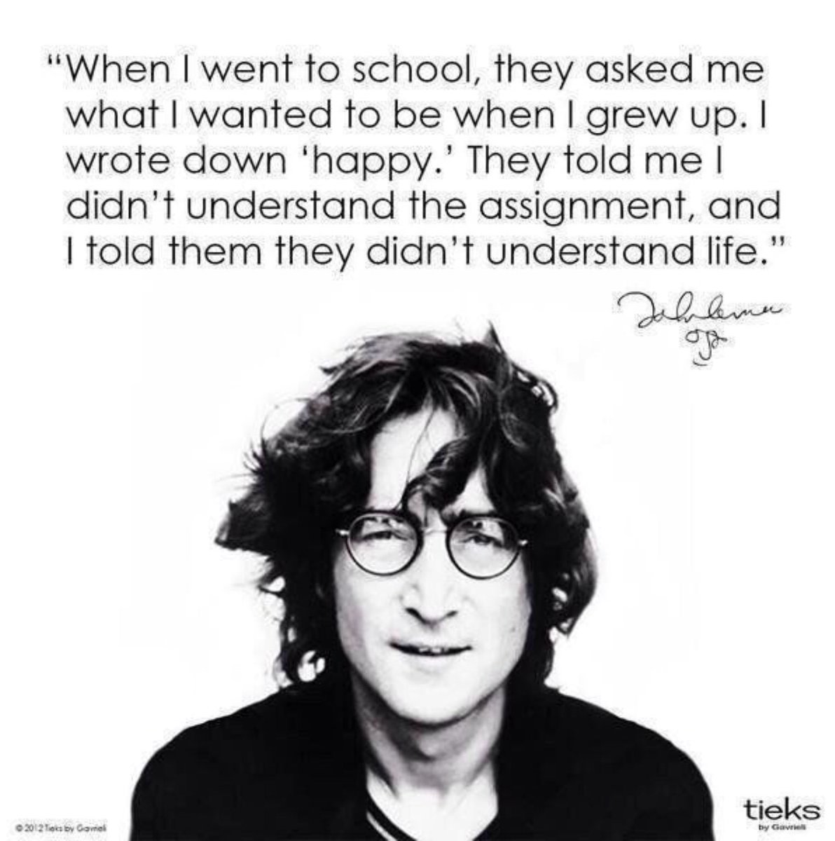 Le 9 octobre, John Lennon aurait eu 82 ans. #JohnLennon #Beatles #Rock