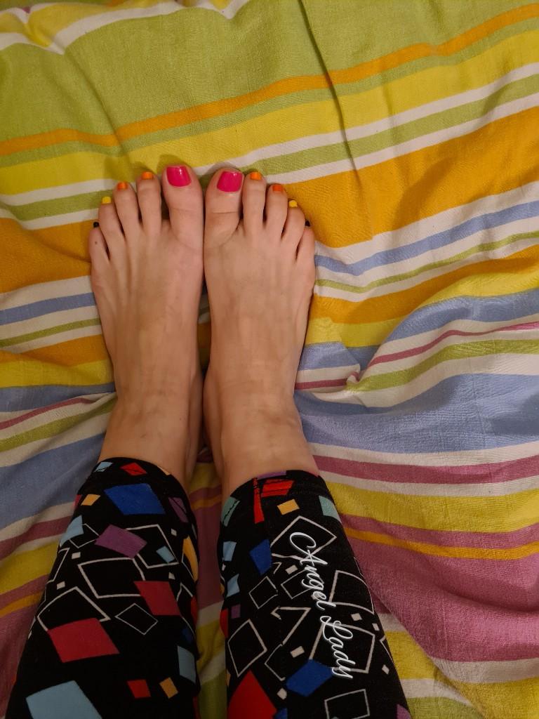 AngelLady1313's tweet photo. #feet #feetfetishe #feetmodels #feetclassy #feetphotography #feetworshippers #fashion #feetadvertising #style #beautifulfeet #marketing #awesome #feetcomunity #feetlovers #artfinders #feetfinder #advertisingagency #feetforsales buy it on Feetfinder https://t.co/wtgdI0kXuQ https://t.co/GgYHDf8y6Y