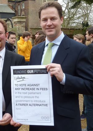 hoopslad67's tweet photo. @scotlibdems #tuitionfees #Torycoalition #phuqueuemaree https://t.co/o69AogjgzE