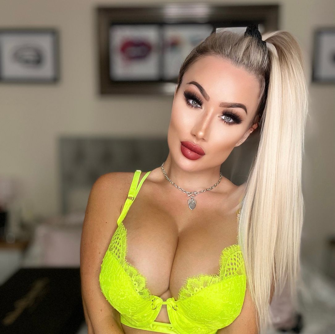 𝙂𝙤𝙙𝙙𝙚𝙨𝙨 𝘽𝙖𝙙 𝘽𝙖𝙧𝙗𝙞𝙚 on Twitter: "Join me on Onlyfans 😈"