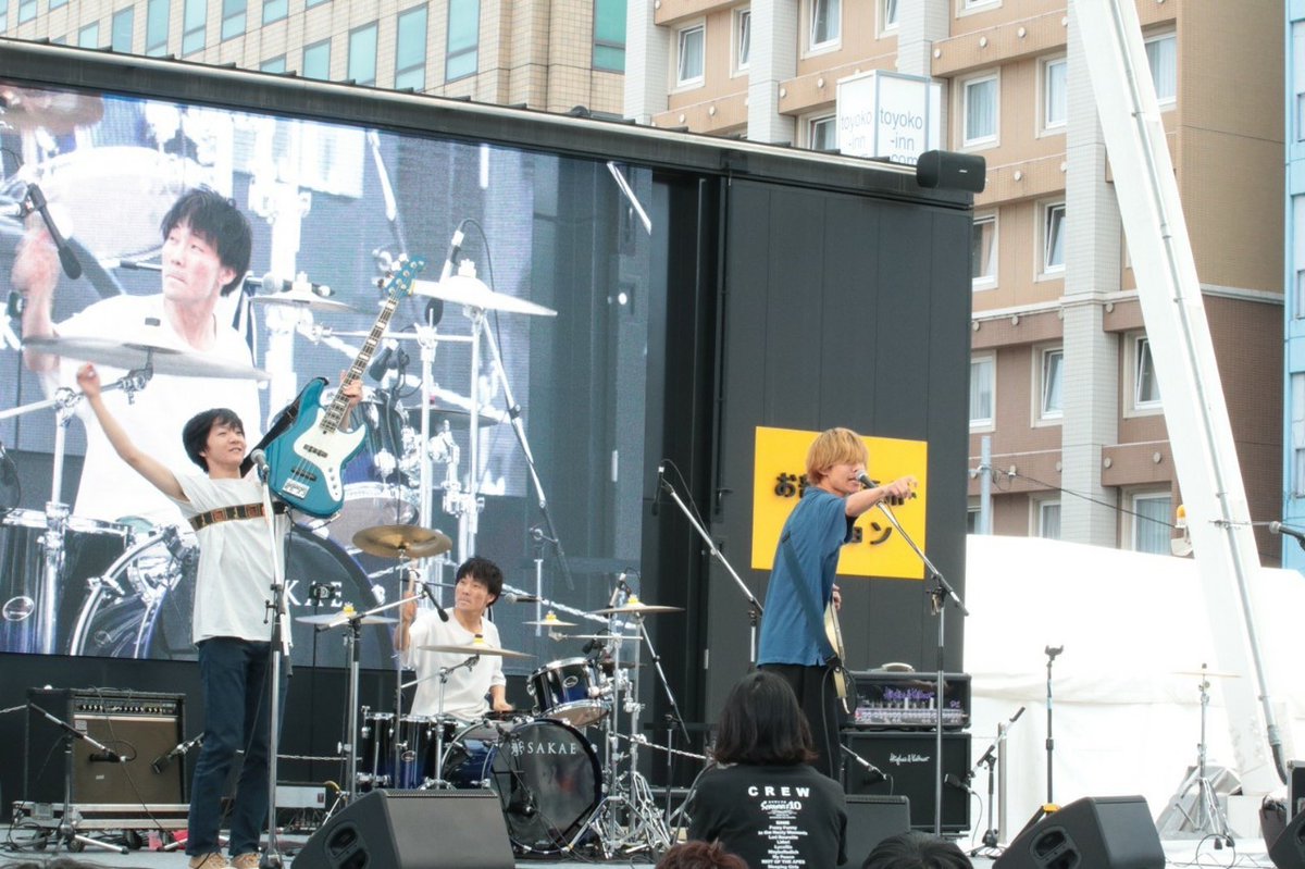 MyPeaceofficial's tweet photo. #SCRAMBLE10
遅くなりましたが昨日は早い時間からご来場ありがとうございました
おかげさまでものすごく楽しめました
My Peace次のライブは10/30です
どんどん新しくなる姿をみていてほしい
また一緒に楽しもう!
photo by @ma_1_y https://t.co/BUykxzwmlA
