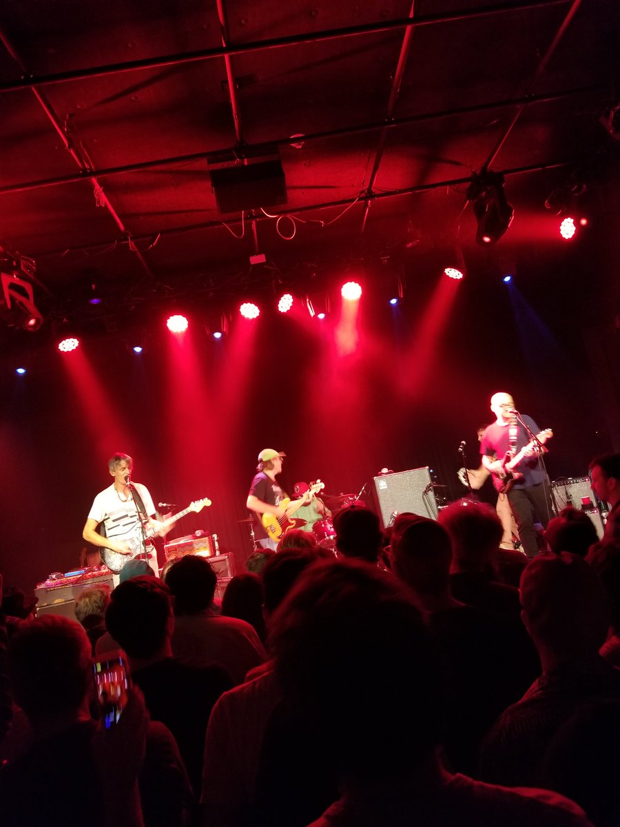 vip2_2_3's tweet photo. THANK YOU @BNastanovich @spiralmusic @dronecoma Mark and Steve 🥰 @pavement_band at #3TEN #ACLlive could not have been more special!!!!! https://t.co/a5kibqSrpO
