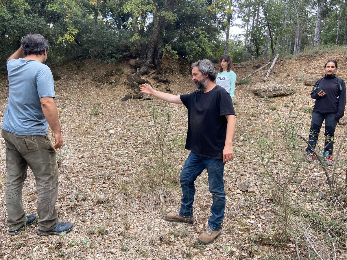 DPHuesca's tweet image. 🤝Mara Rondolini, investigadora en la universidad de Perugia, ha realizado una estancia en el #CIET enmarcada en @IntactProgetto 

Se han realizado muestreos en zonas con características similares a las propias de la tuber magnatum, variedad de trufa que ella trabaja.