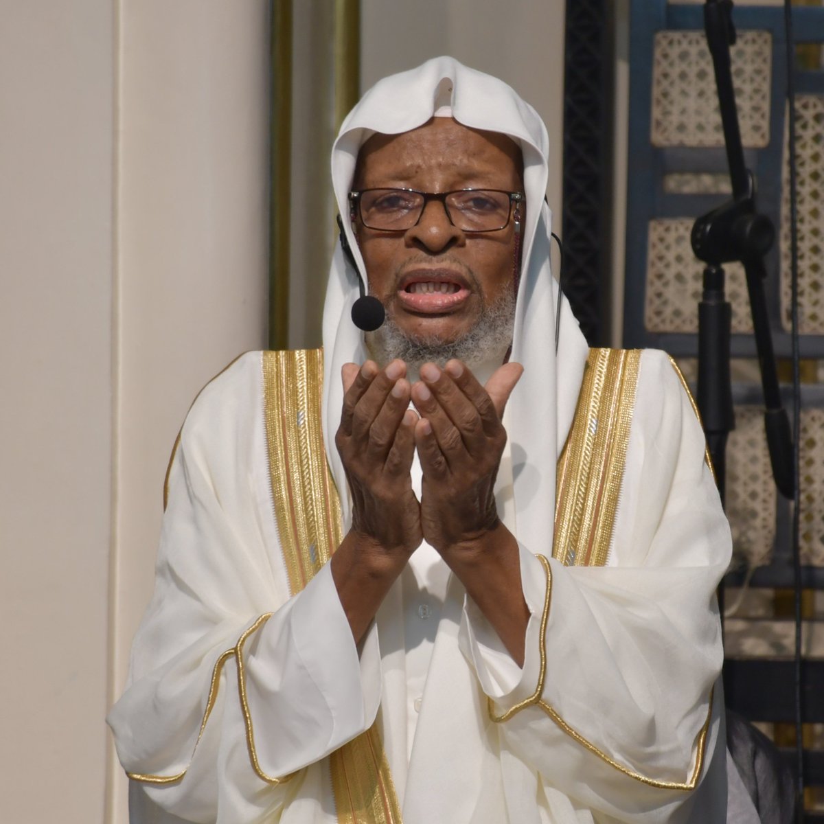 Janaza Prayers for our beloved Imam will be held today immediately after Asr prayers at Jamia Mosque Nairobi.
The burial will be held at the Kariokor Muslim Cemetery.