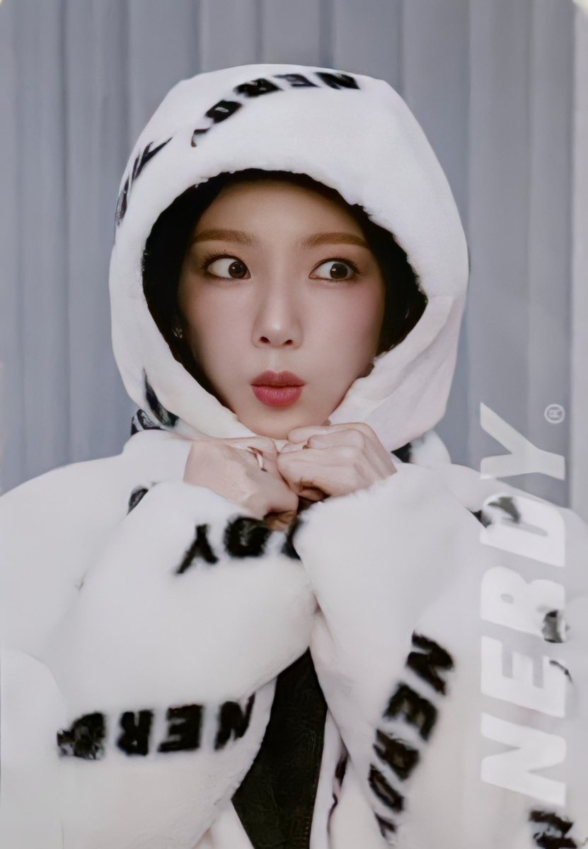 taebear0309's tweet photo. NERDY

#태연 #TAEYEON https://t.co/6VevfaFhy4