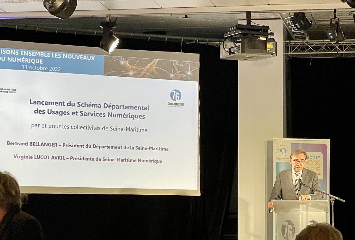 Sandra_Moreels's tweet photo. Ouverture de la journée de lancement du Schéma Départemental des Usages et Services du Numérique (cofinancé par la @BanqueDesTerr) par B. Bellanger, président du département @seinemaritime 🤗 @handgs @BdT_Normandie @oliviersichel #SDUS #numerique #THD https://t.co/NFmKtH73N9