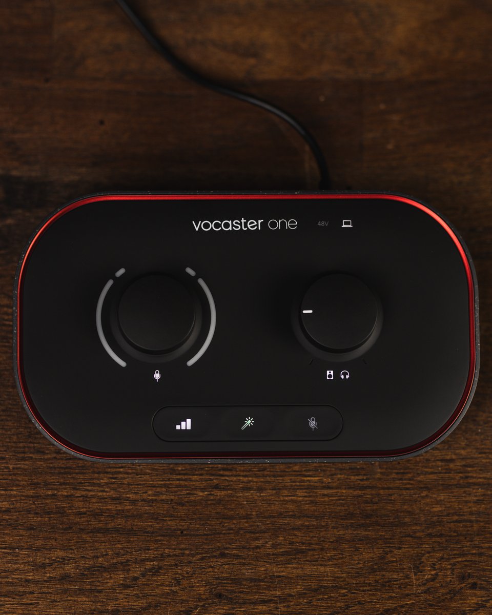 DLXstockholm's tweet photo. Vi har fått in Focusrites nya ljudkort Vocaster One och Two!🙌
Finns inne i butiken nu!
Välkommen in!🥁🎸🎹
För mer information och köp online:
https://t.co/rpChsPMixp
#podcasts #notroubles #easyrecording #phantompower #DLXmusic https://t.co/PlbIGm48tW