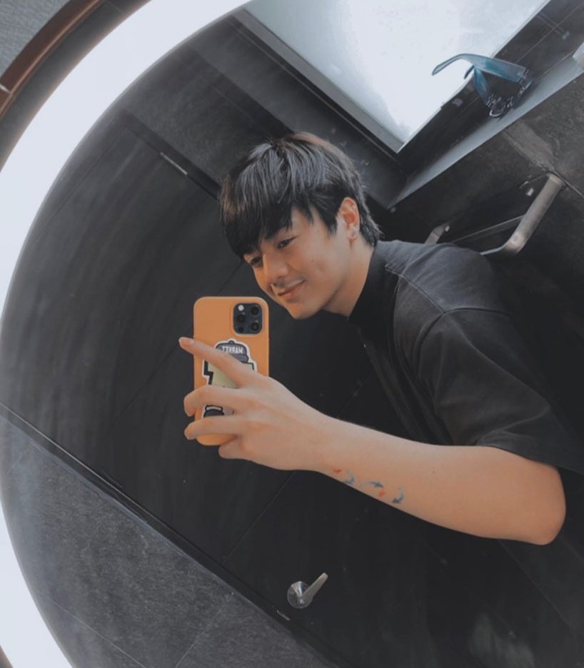 09_princessai's tweet photo. Kung ndi ito koreano ih cnu?🖤ampogi  ih🤗🥰 https://t.co/LRn2ppN3Xn