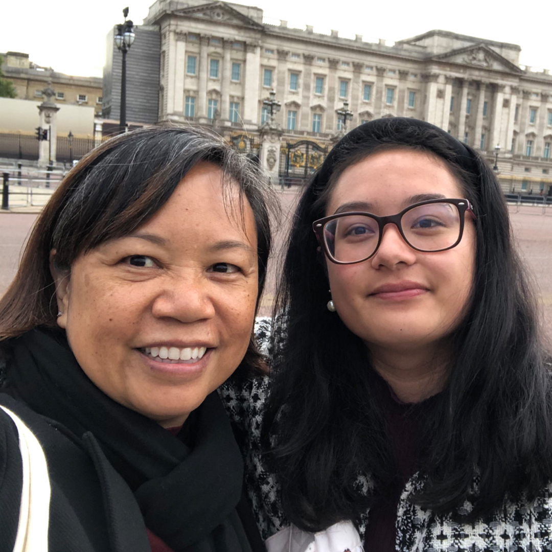 Cisco's tweet image. To all our #Cisconian moms and daughters -  thank you for being innovative, curious, and much more. Happy #InternationalDayOfTheGirl to you and all the girls around the world 👩🏻‍💻