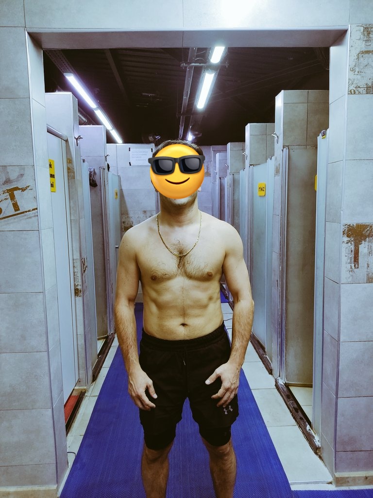 İzmir_Bay_J (@mekan3560) on Twitter photo 