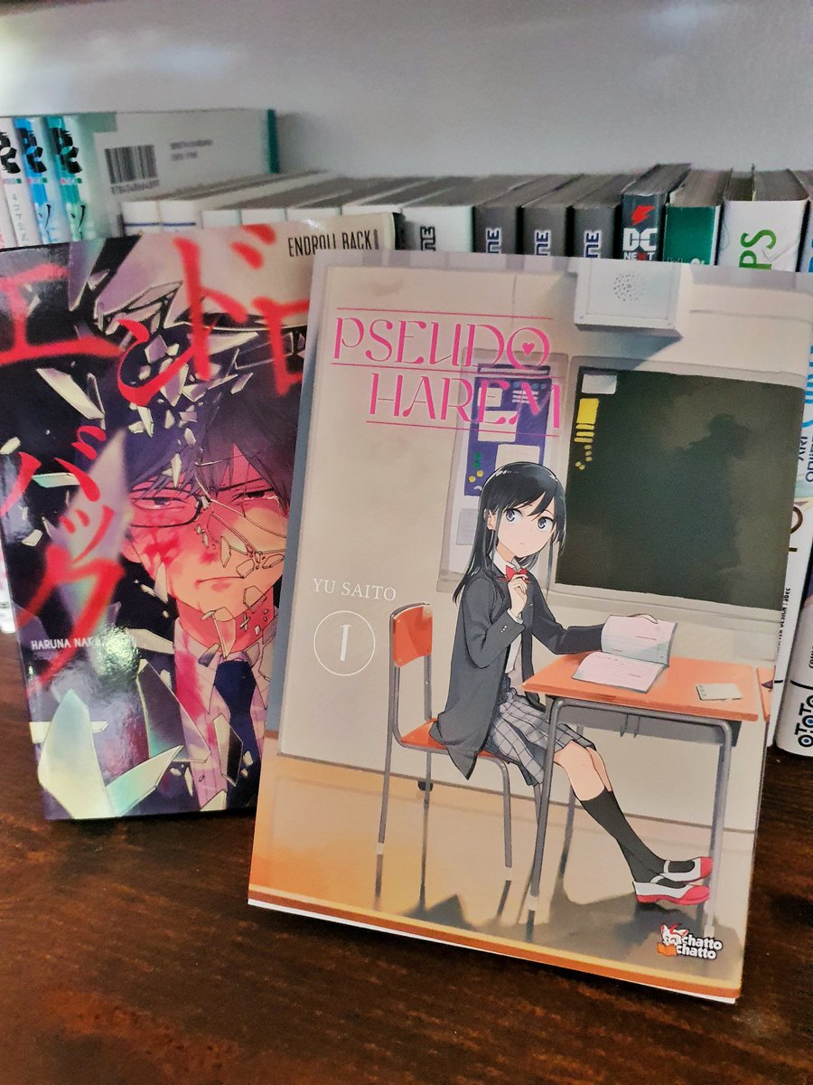 LilianYggdrasil's tweet photo. 2 magnifiques ajouts à ma collection par les éditions @CHATTOCHATTOFR: #PseudoHarem #疑似ハーレム de @54110yu &amp; #EndrollBack #エンドロールバック de @penetration000 &amp; @nkzt_h, tous 2 excellemment traduits par @angelique_tkmk !
#Manga #漫画 https://t.co/vLddV6Oo7L