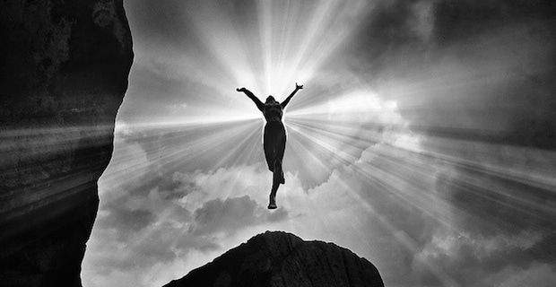 rednasta's tweet photo. #Happiness comes to those who are moving toward something they want very much to happen. And it almost always involves making someone else happy. https://t.co/izr1hn9zjf