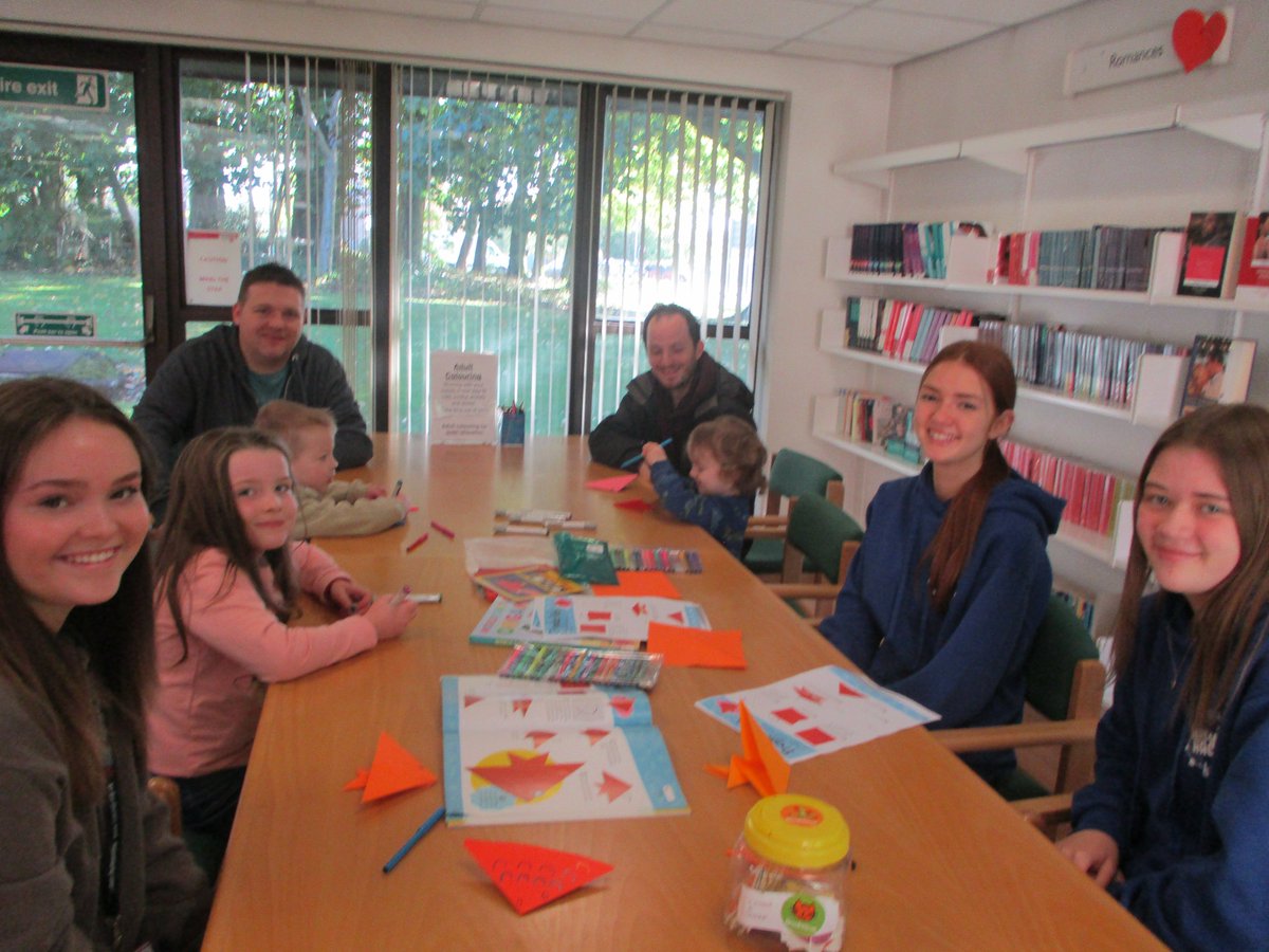 LancsLibraries's tweet photo. Thanks to our #CultureHack volunteers who ran a fantastic Origami morning at #ClaytonGreenLibrary as part of Libraries Week
Check out more events here
👉https://t.co/MtlVrTx1UO
#LibrariesWeek https://t.co/XxqoFrktlS